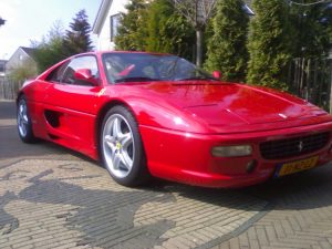 Ferari 355