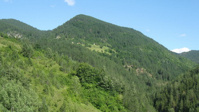 Gornji Graovac - hajducka koliba  - planina Tara