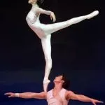 Kineski baletani akrobate Kineski baletani akrobate