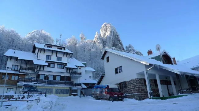 Motel i Dom Babin Zub Skijanje na Babinom zubu - Stara planina Motel i Dom Babin Zub Skijanje na Babinom zubu - Stara planina