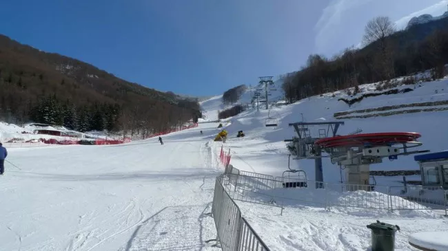 Ski staza Konjarnik pocetak sedešnice - Babin zub i skijanje na staroj planini Ski staza Konjarnik pocetak sedešnice - Babin zub i skijanje na staroj planini