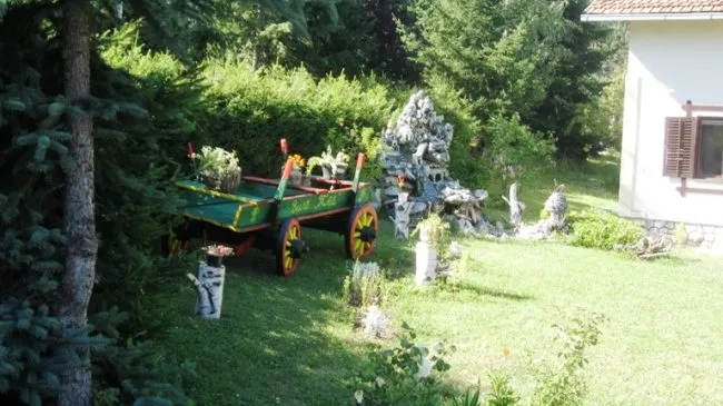 Bašta i ukrasni detalj