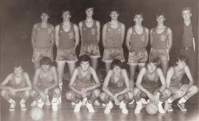 Juniorski tim KK Radnicki 1983-84 godina