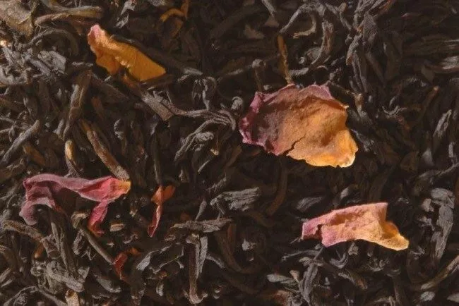 crni čaj sa ruzom - chinesse black tea with rose crni čaj sa ruzom - chinesse black tea with rose