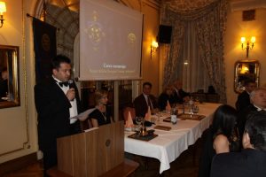 Rotari Klub šta je to rotarijanac i Rotary club Beograd Vračar predsednik