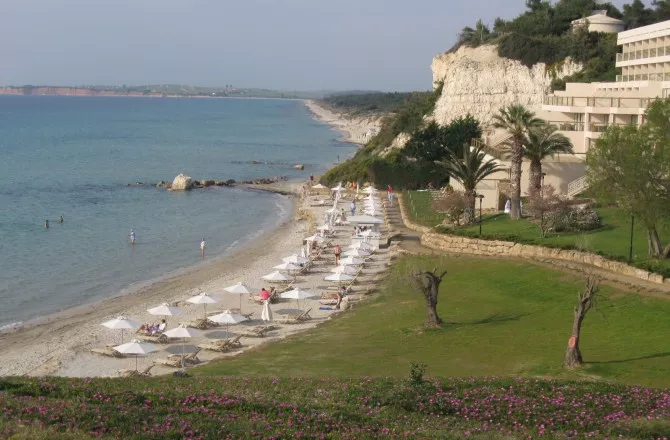 Sani Beach Hotel west plaza