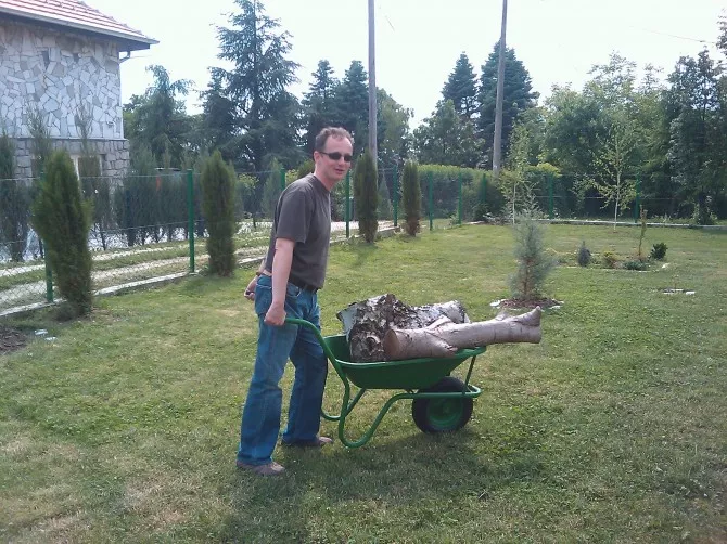 Antistres terapija - prevoz balvana