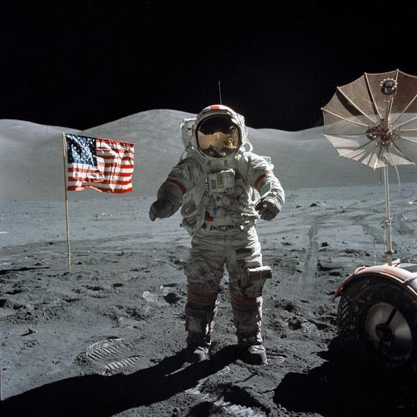NASA američki astronaut površina Meseca moon surface