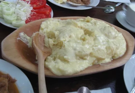 Cicvara crnogorska staro narodno jelo