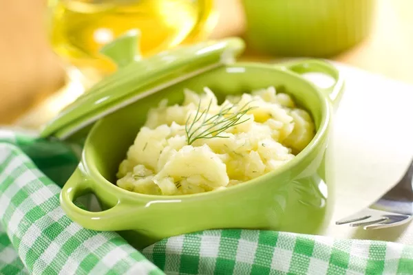 Recept za domaće jelo BAB - krompir, beli luk, mleko i puno ljubavi Recept za domaće jelo BAB - krompir, beli luk, mleko i puno ljubavi