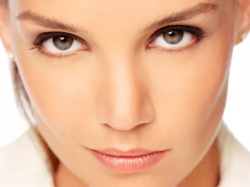 Lice je ogledalo duše i govor tela Lice je ogledalo duše i govor tela