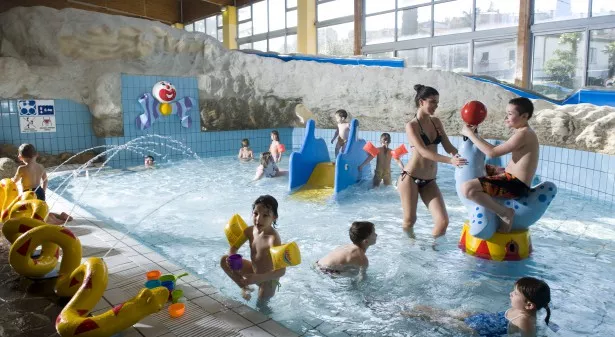 Terme Čatež - slovenačka banja i termalni raj 365 dana u godini bazen unutra Terme Čatež - slovenačka banja i termalni raj 365 dana u godini bazen unutra
