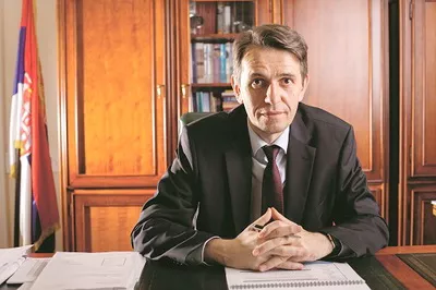 Ministar privrede Saša Radulović je podneo ostavku -reforme nisu usvojene -obrazloženje ostavke. Ministar privrede Saša Radulović je podneo ostavku -reforme nisu usvojene -obrazloženje ostavke.