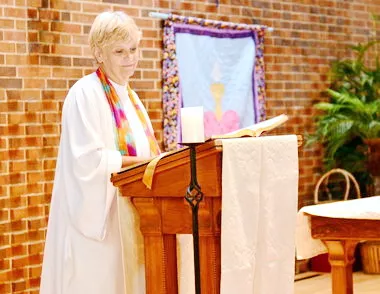 Pravoslavlje i protestantizam - zašto pravoslavni ne priznaju protestante žena sveštenik kod protestanata Pravoslavlje i protestantizam - zašto pravoslavni ne priznaju protestante žena sveštenik kod protestanata