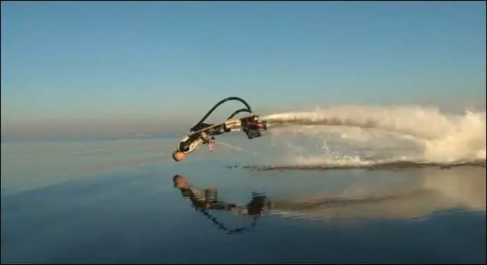 TAKO, TO, RADI SVETSKI ŠAMPION...