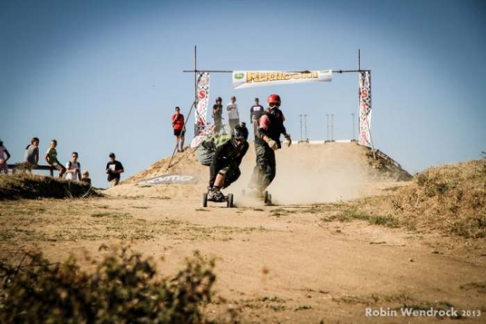 Drugo Svetsko prvenstvo u planinskom skejtbordu u Novom Sadu