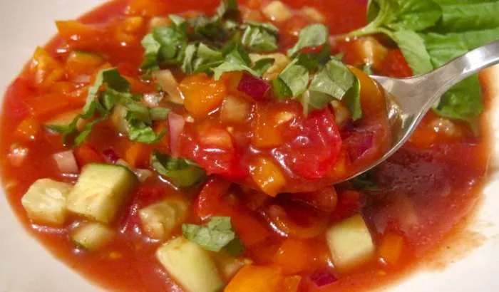 Recept kako se pravi Gaspačo čorba - hladna španska supa kako se pravi Gaspačo čorba - hladna španska supa