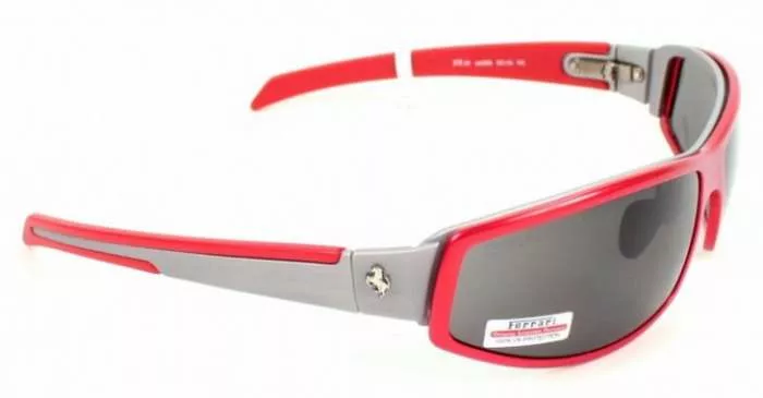 Okvir dobija boju - ferrari naočare