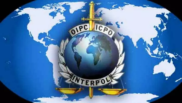 Kako su Kineski funkcioneri tajno izneli 50 milijardi U$ iz Kine Kako su Kineski funkcioneri tajno izneli 50 milijardi U$ iz Kine