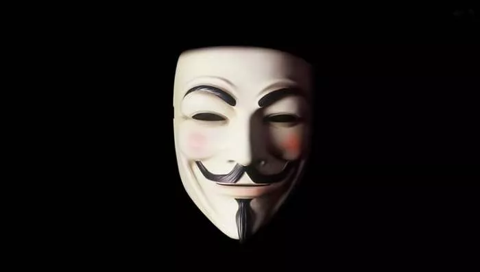 V kao Vendeta i Anonimusi - Igre gladi V kao Vendeta i Anonimusi - Igre gladi