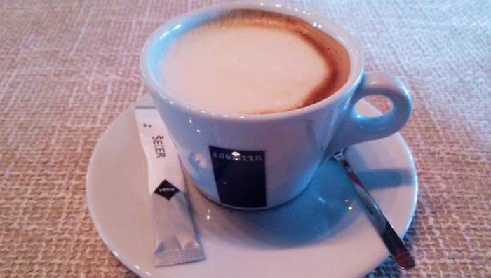 Amphora restoran splav na Dunavu Novi Beograd - Espreso patrola