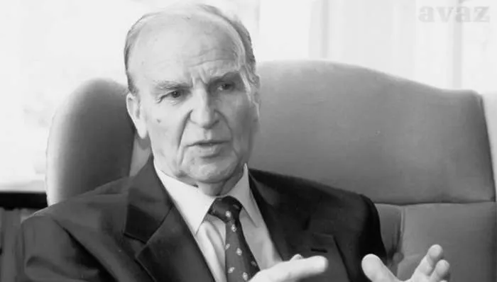 Alija Izetbegović - Moje vidjenje raspada Jugoslavije Alija Izetbegović - Moje vidjenje raspada Jugoslavije