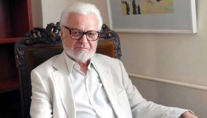 INTERVJU sa Ljubomir Simović pesnik i dramski pisac INTERVJU sa Ljubomir Simović pesnik i dramski pisac