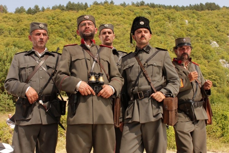 Film Za kralja i otadžbinu