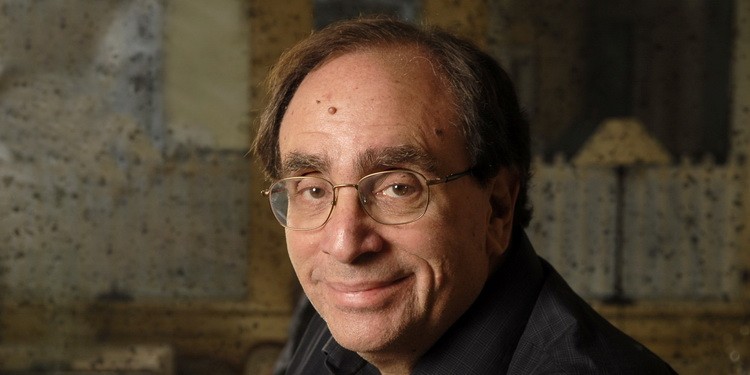 R. L. Stine - pisac po kome je snimljena tv serija