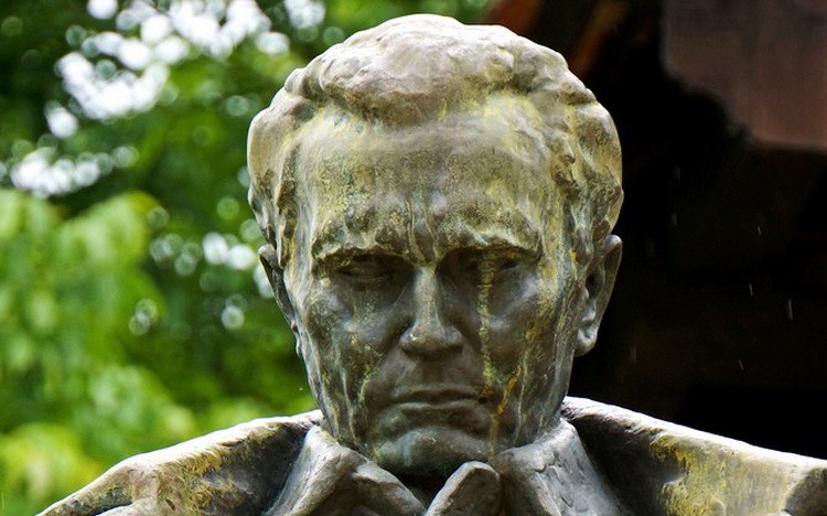 Legenda o mladom slabom srpskom čoveku Generacija SFRJ