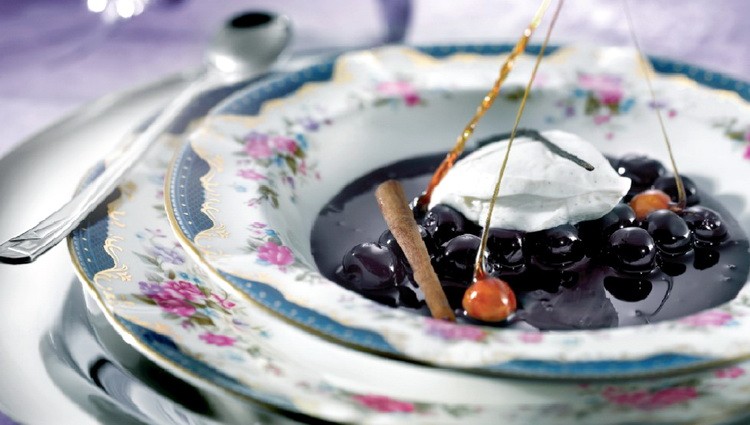 Fini recept za Sirup od višanja sa sladoledom