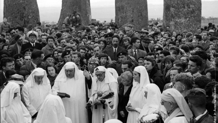 Ritual druida Stonehendž sunčeva ravnodnevnica Vera i veroispovest Ritual druida Stonehendž sunčeva ravnodnevnica Vera i veroispovest