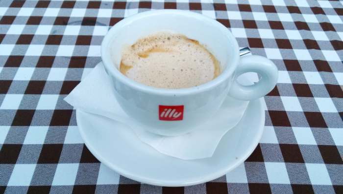 Espreso kafa i patrola Hotel resort Gacka Mojkovac Crna Gora