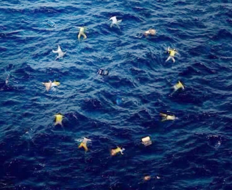 EU i izbeglička kriza - photo montage by Banksy EU i izbeglička kriza - photo montage by Banksy