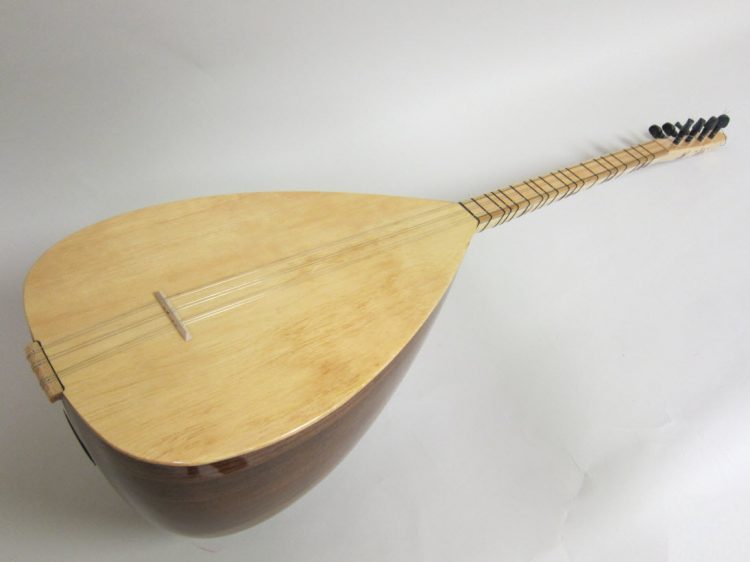 saz
