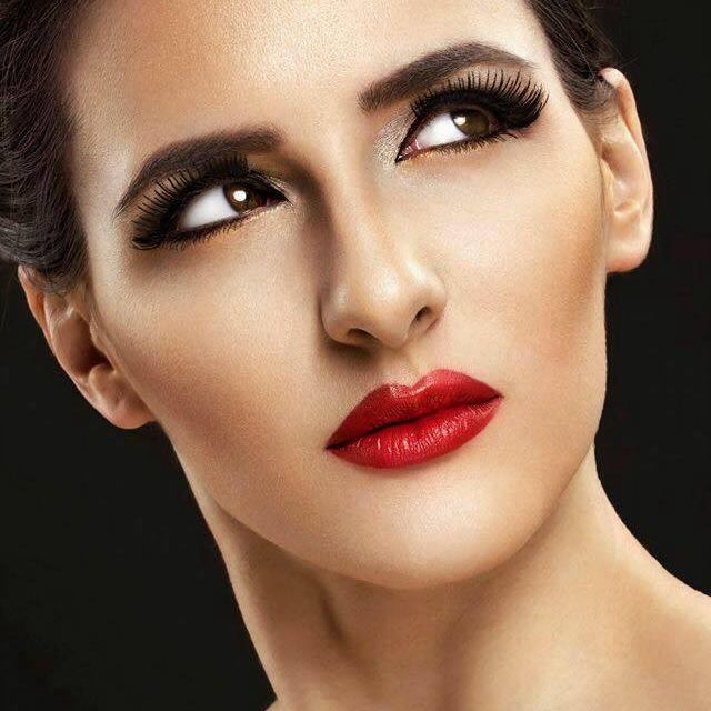 Internacionalni model Matilda Petrović lice