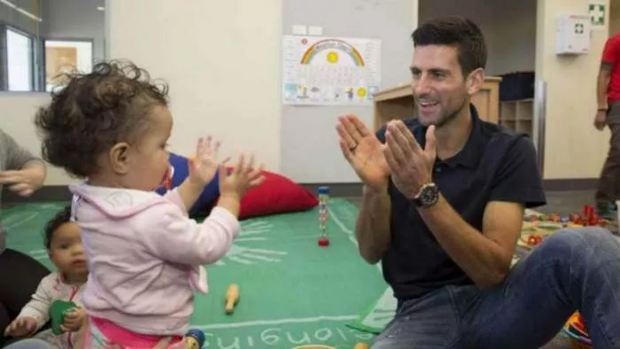 novakove humanitarne aktivnosti