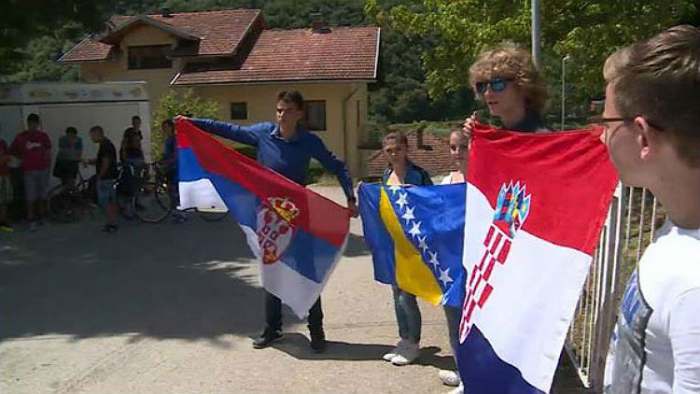 učenici iz jajca