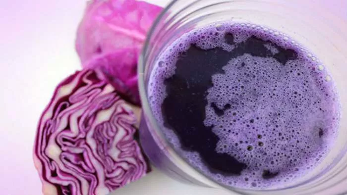 sok od crvenog kupusa