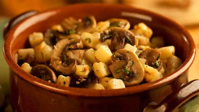 paprikaš od svežih pečuraka