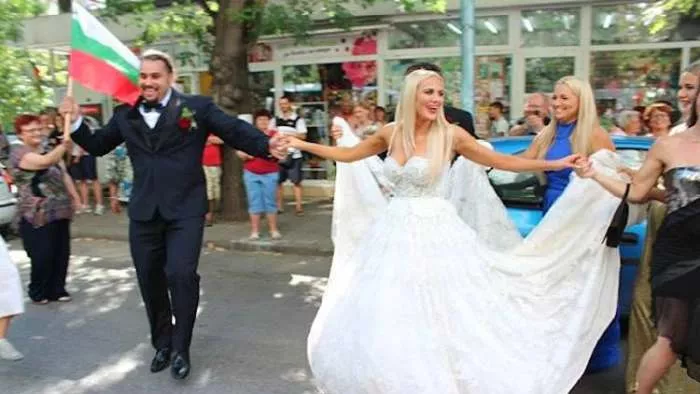 sve manje bugara stupa u brak