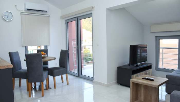 Najbolji i najeftiniji smeštaj u Budvi Apartmani Sunshine Budva