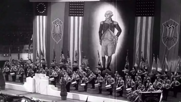 amerika slavila hitlera