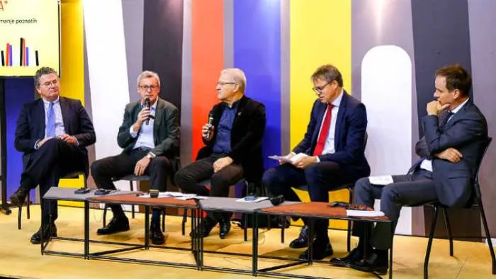 čas neobične geografije