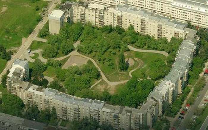 Potkovica zgrade