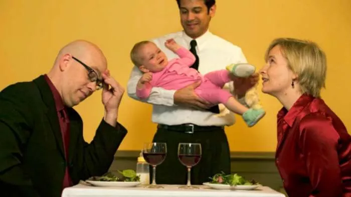 restoran zabranio deci