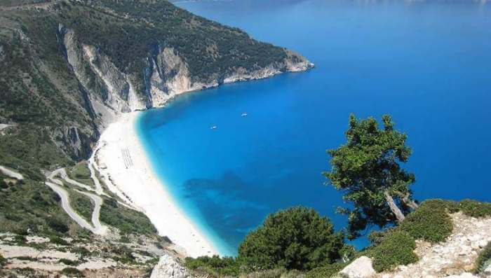 Kefalonija Mirtos Beach najlepša plaža