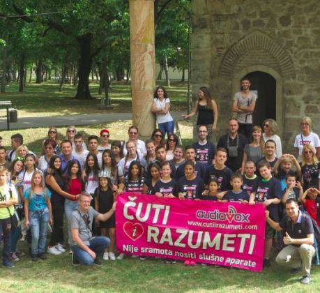 čuti i razumeti