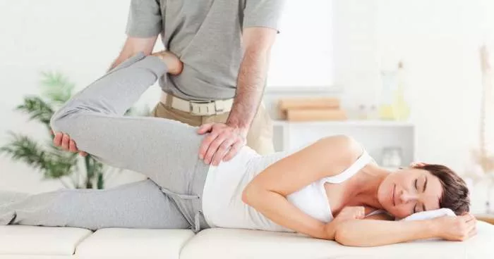 Kiropraktika ili istočnjačko nameštanje pršljenova, kičme i zglobova Kiropraktika ili istočnjačko nameštanje pršljenova, kičme i zglobova