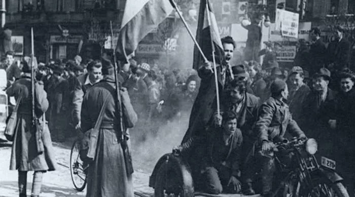 ko je organizovao puč